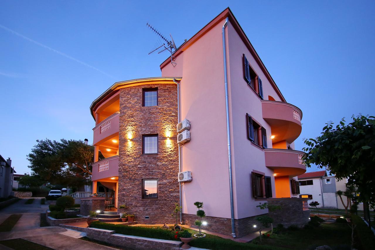 Villa Dalmatino Pakoštane 外观 照片
